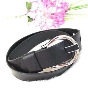 Banana Republic ™️ Genuine Leather Belt